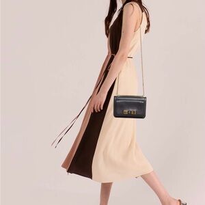 Salvatore Ferragamo Black Leather Small Ginevra Shoulder Bag